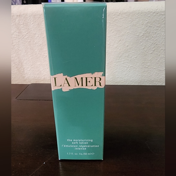 La Mer Moisturizing Soft Lotion - NIB 1.7 fl oz - Picture 2 of 5